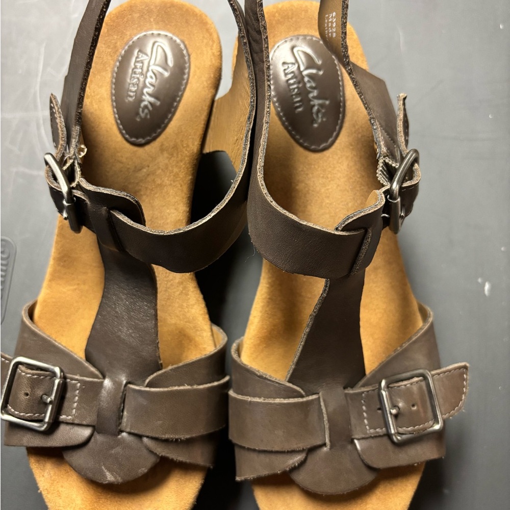 Clarks Women's Brown Sandals